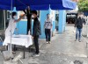 ĐVTN Công ty Than Hạ Long - TKV thực hiện nghiêm túc việc đeo khẩu trang, kiểm tra thân nhiệt để phòng, chống dịch.