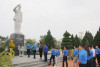 Đoàn đại biểu cán bộ, ĐVTN Đoàn TQN dâng hương, dâng hoa tại Tượng đài Chủ tịch Hồ Chí Minh