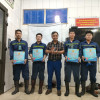 Công nhân cán bộ Phân xưởng Khai thác 7 vui mừng đón nhận quà Tết của Công đoàn Than Thống Nhất