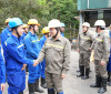 Chủ tịch Tổng LĐLĐ Việt Nam Nguyễn Anh Tuấn thăm, tặng quà công nhân lao động Công ty CP Than Vàng Danh nhân dịp Tháng Công nhân năm 2026
