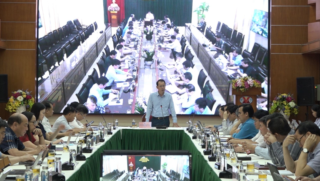 Tổng Giám đốc Tập đoàn Đặng Thanh Hải chủ trì hội nghị giao ban trực tuyến điều hành sản xuất kinh doanh tháng 4/2021