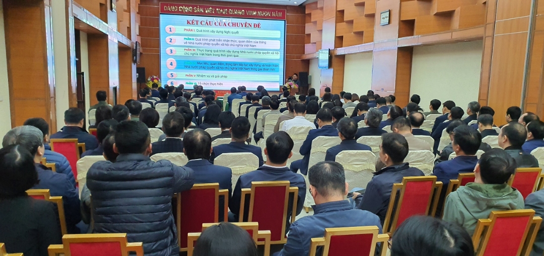 Quang cảnh Hội nghị tại Tập đoàn Công nghiệp Than - Khoáng sản Việt Nam