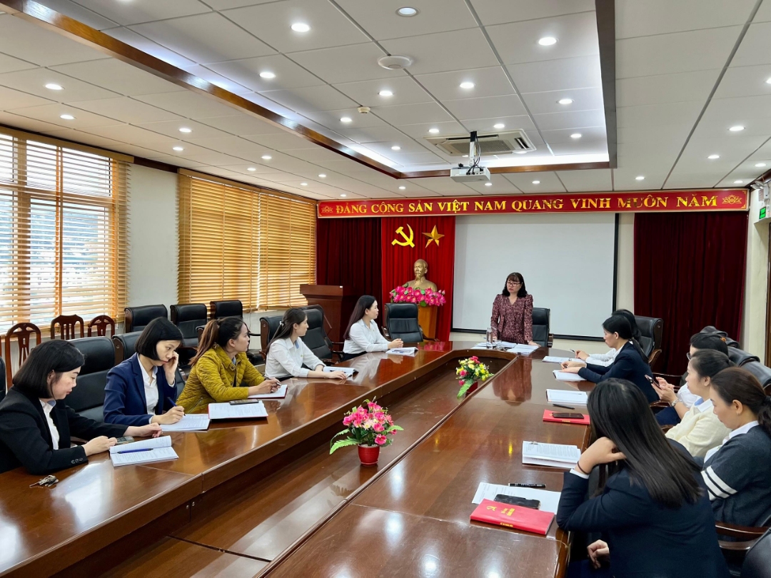 Quang cảnh Hội nghị kiểm điểm đảng viên Chi bộ Phòng Kế toán năm 2023