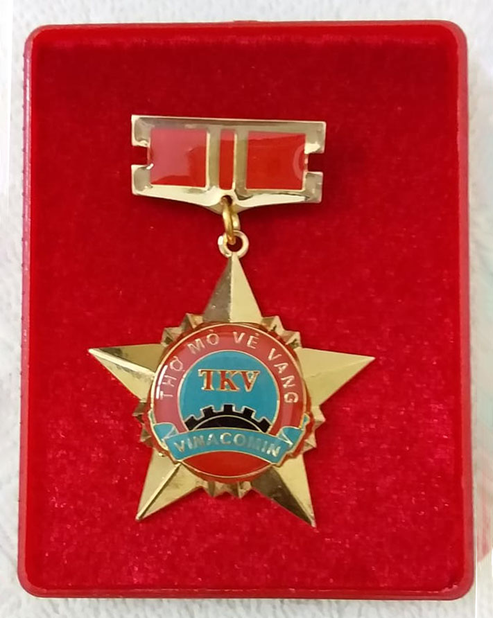 Hướng dẫn kê khai đề nghị xét tặng "Huy hiệu Thợ mỏ vẻ vang" năm 2025