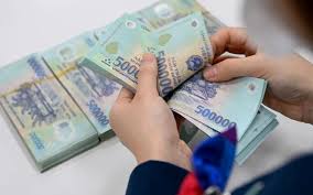 Khuyến khích tiền lương ngày công cao tháng 6/2025 cho công nhân có trình độ trung cấp, cao đẳng nghề trở lên