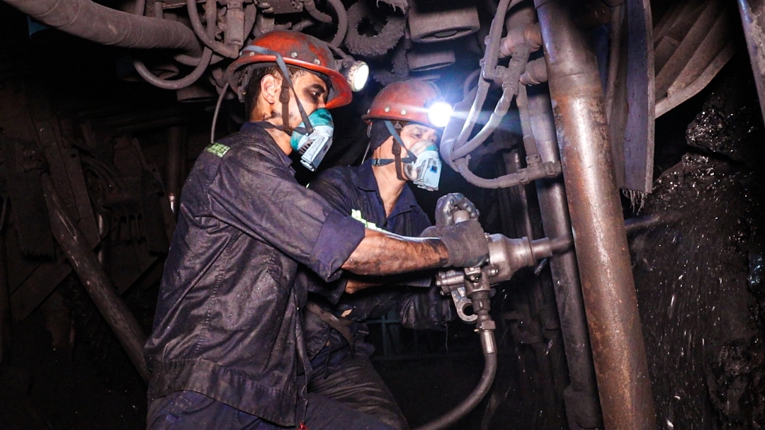 CNCB phân xưởng tổ chức khoan nổ mìn cho chu kỳ khấu giá chuyển luồng mới