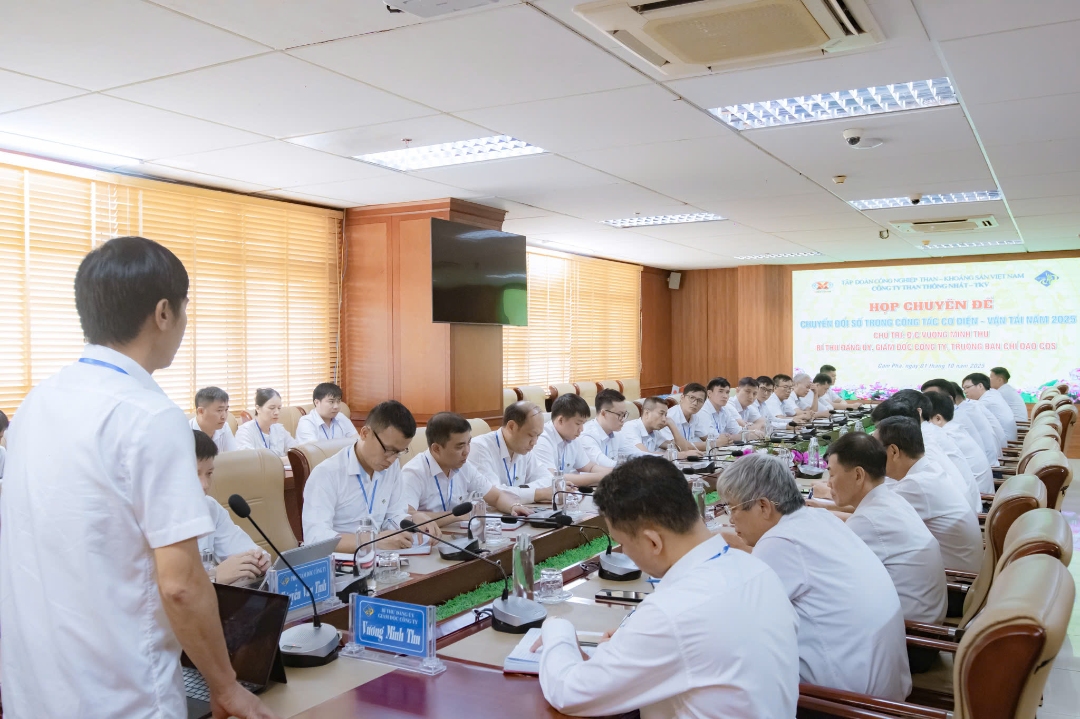 z7071503120643 f01d4a1e92bd610d8c8829ecc065317a