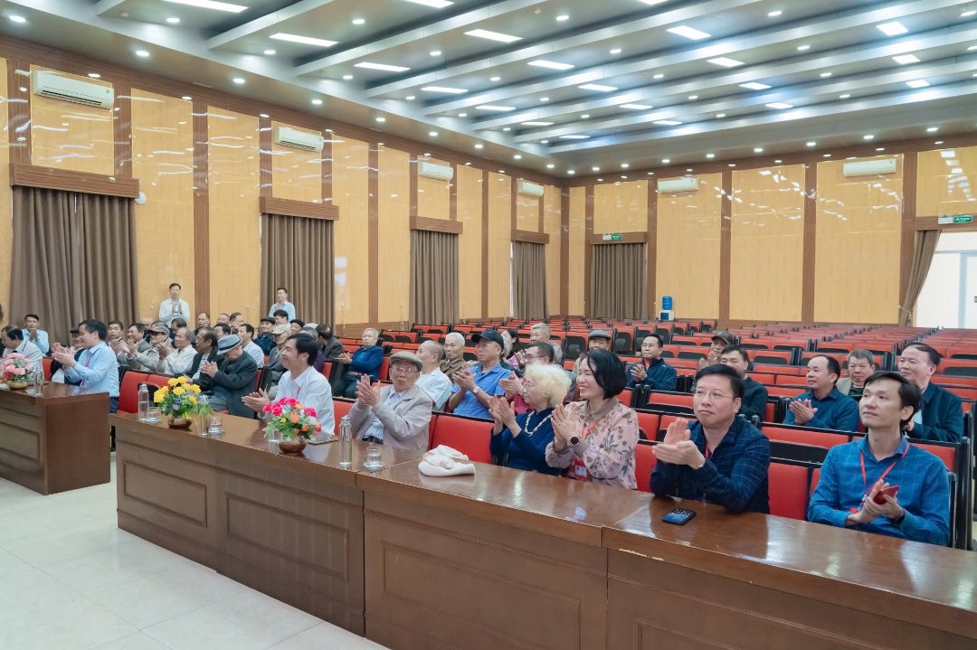 z7199261376838 a1da5b1d1fe982669fc5139eb4e0371d