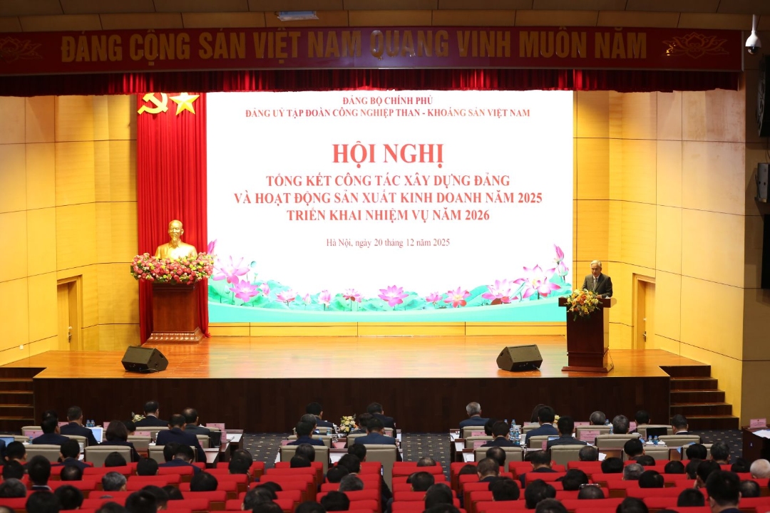 Toàn cảnh hội nghị