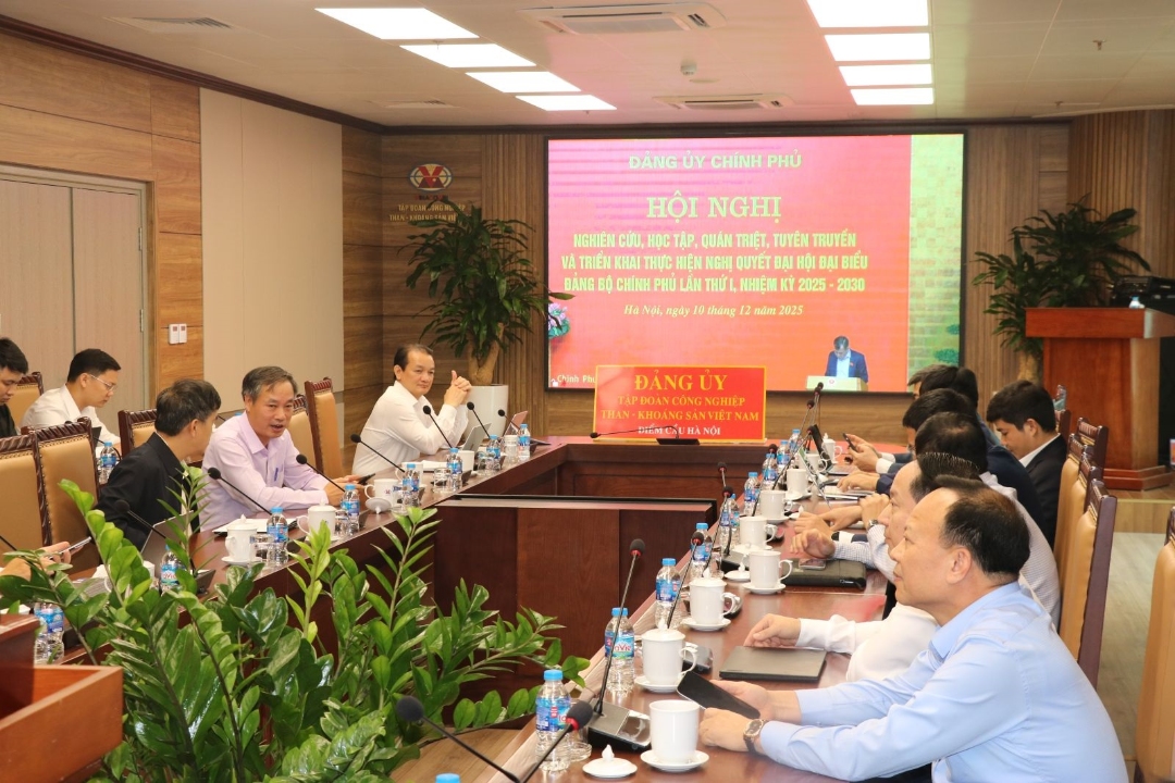 Đảng ủy Tập đoàn tổ chức Hội nghị trực tuyến tại 06 điểm cầu với 931 đại biểu tham dự
