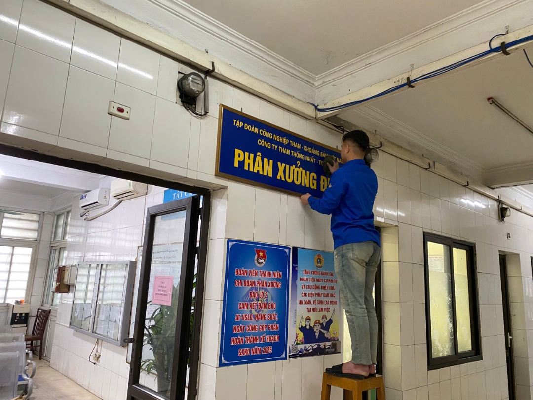 z7369794649394 999bd7b9adc8b9f89c00c66403b77143