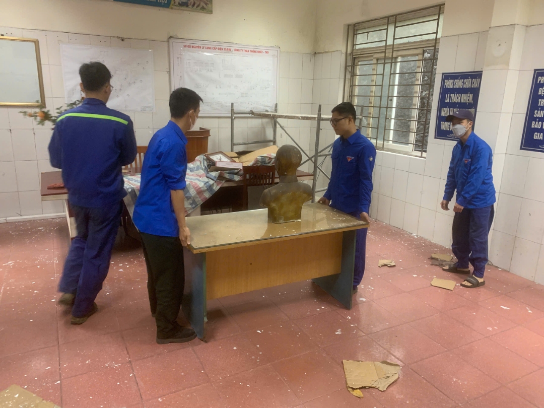 z7372580813068 963297ae5438b69d5f9839a45462aa49