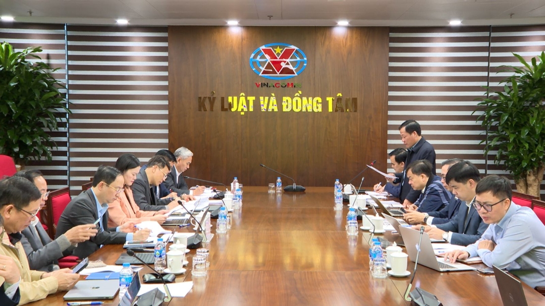 Tổng Giám đốc Tập đoàn Vũ Anh Tuấn làm việc với Công đoàn TKV thống nhất một số nội dung chuẩn bị tổ chức Hội nghị Người lao động TKV năm 2026 và  các hoạt động chăm lo Tết Nguyên đán Bính Ngọ 2026 cho người lao động.
