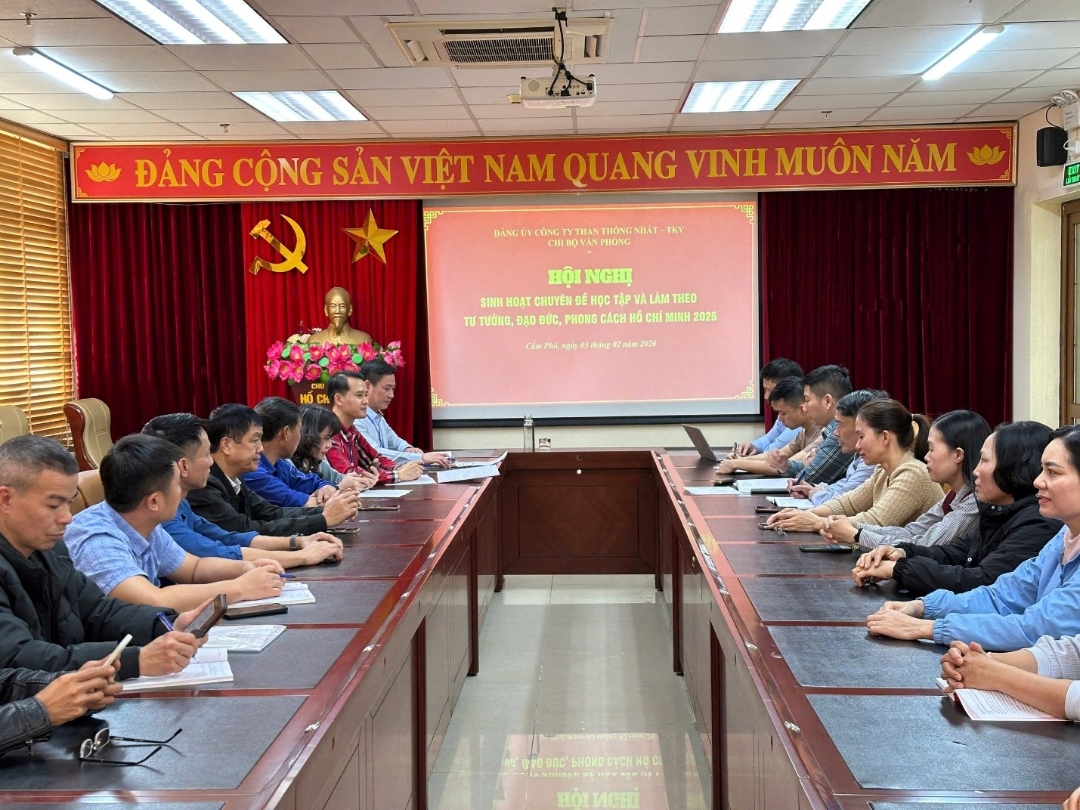 Chi bộ Văn phòng tổ chức sinh hoạt chuyên đề Học tập và làm theo  tư tưởng, đạo đức, phong cách Hồ Chí Minh năm 2026
