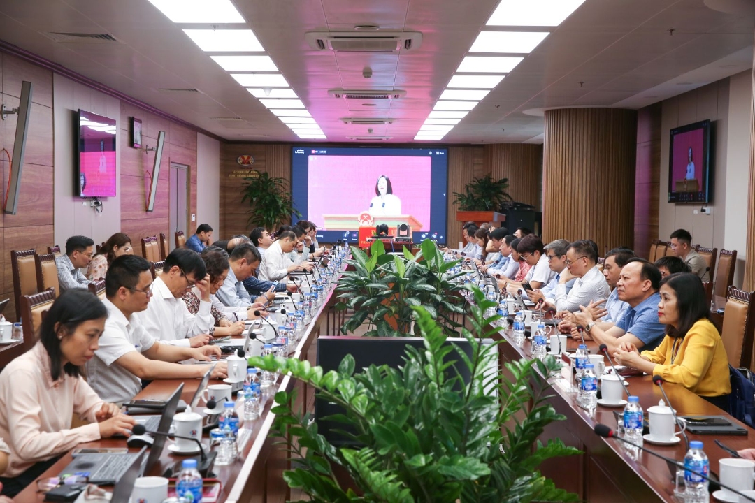 Đảng ủy Tập đoàn tổ chức Hội nghị trực tuyến kết nối với Hội nghị Báo cáo viên và Thông tin chuyên đề quý I/2026 của Đảng ủy Chính phủ