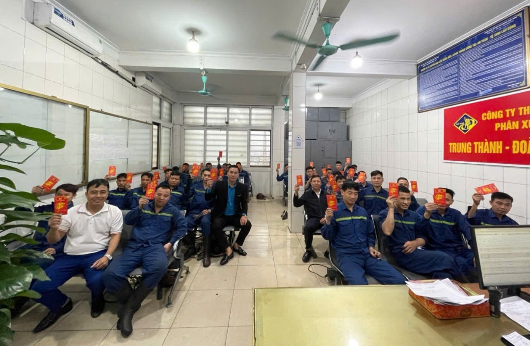 Phân xưởng Khai thác 7: Đảm bảo an toàn, tăng năng suất, nâng cao thu nhập cho thợ lò trong tháng 2 năm 2026