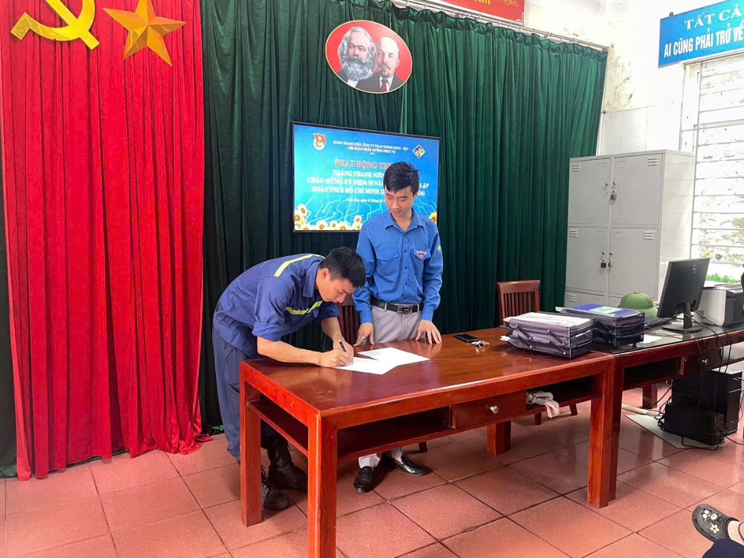 z7579012490038 1d81dae128e8b663b453359ec2d6b3cb