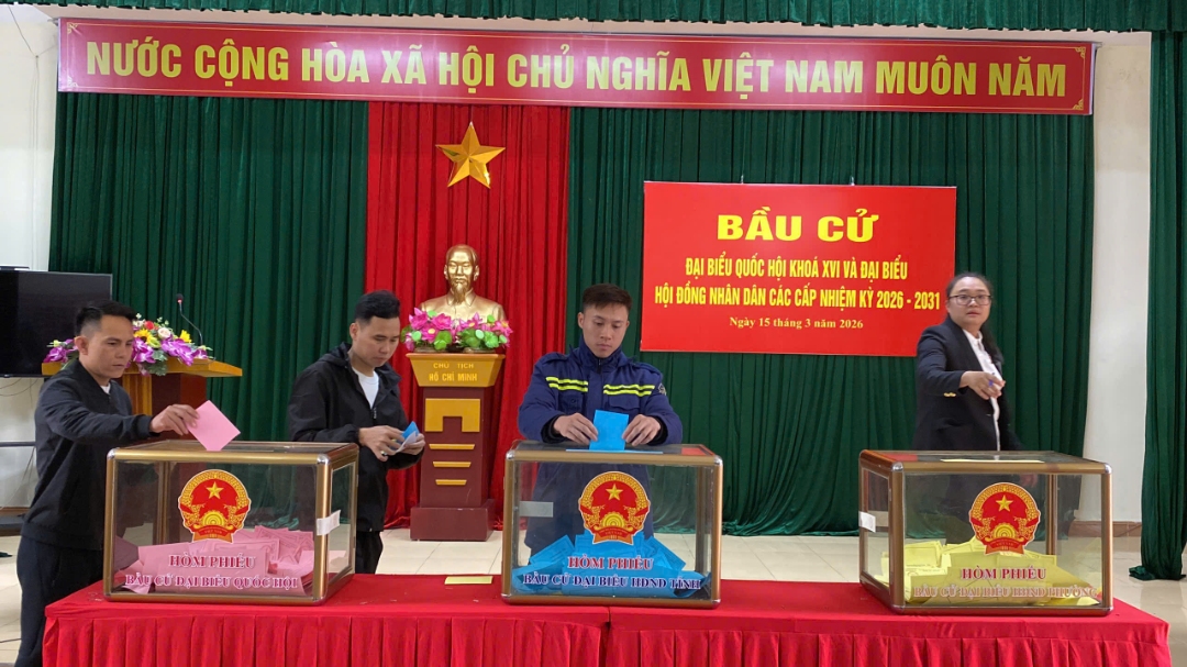 Cán bộ, đảng viên, người lao động Công ty Than Thống Nhất - TKV tham gia bầu cử đại biểu Quốc hội và đại biểu HĐND các cấp nhiệm kỳ 2026 - 2031